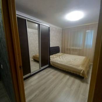 Сдается 2-х комнатная квартира, 60 м²