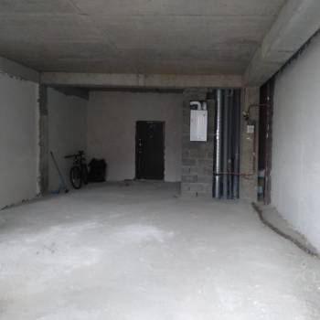 Продается 1-комнатная квартира, 70,1 м²