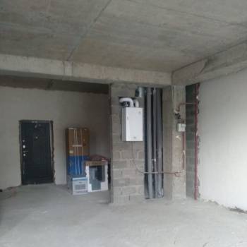 Продается 1-комнатная квартира, 70,1 м²