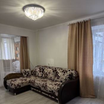 Сдается 1-комнатная квартира, 40 м²