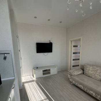 Сдается 1-комнатная квартира, 45 м²