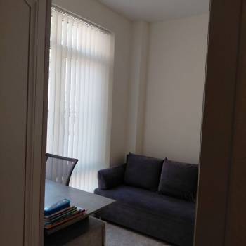 Продается 1-комнатная квартира, 34 м²