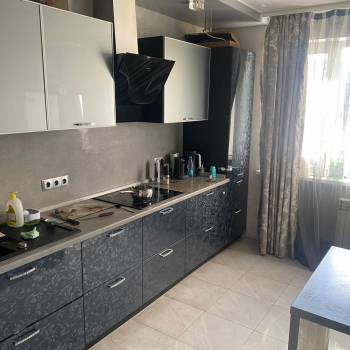 Продается 3-х комнатная квартира, 112 м²