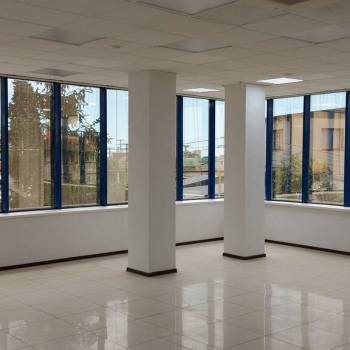 Сдается Нежилое помещение, 92 м²
