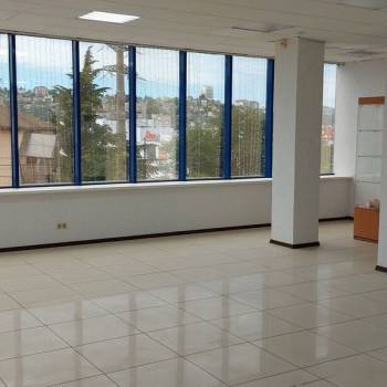 Сдается Нежилое помещение, 92 м²