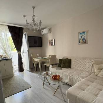 Продается 1-комнатная квартира, 38,8 м²