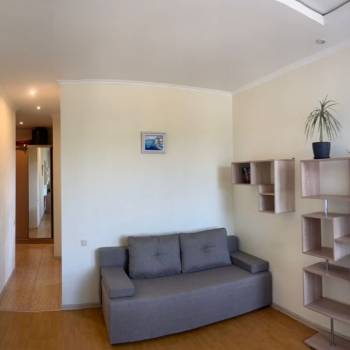 Продается 1-комнатная квартира, 32 м²