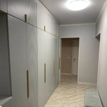 Сдается Многокомнатная квартира, 100 м²