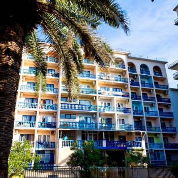 Продается 1-комнатная квартира, 19 м²