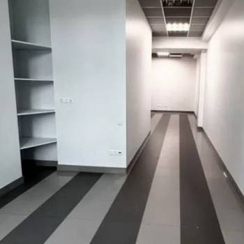 Продается Нежилое помещение, 40 м²