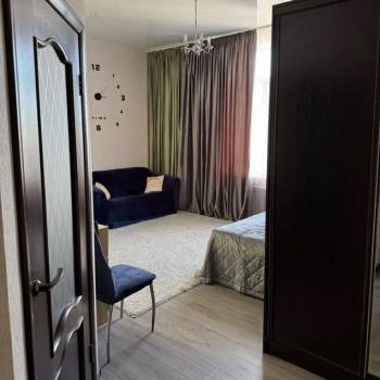 Сдается 1-комнатная квартира, 35 м²