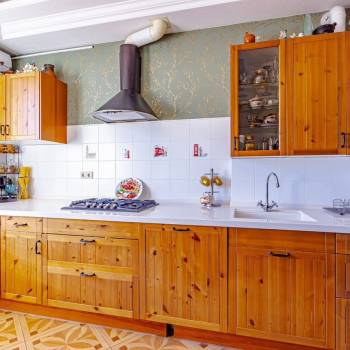Продается Многокомнатная квартира, 120 м²