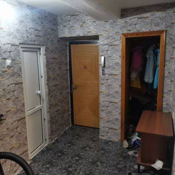 Продается Многокомнатная квартира, 70 м²