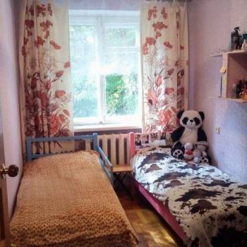 Продается Многокомнатная квартира, 70 м²