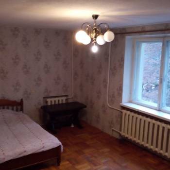 Продается Многокомнатная квартира, 70 м²