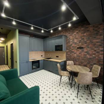 Сдается 1-комнатная квартира, 61,8 м²