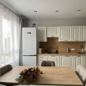 Продается 1-комнатная квартира, 37 м²