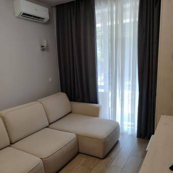 Продается 1-комнатная квартира, 27 м²