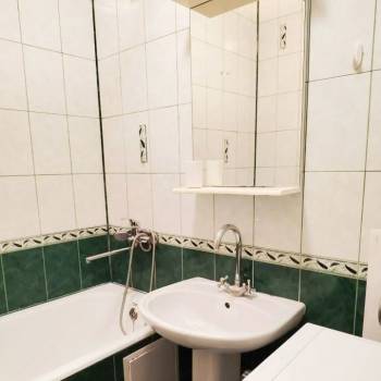 Сдается Многокомнатная квартира, 57 м²