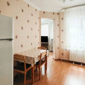 Сдается Многокомнатная квартира, 57 м²
