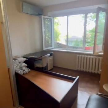 Продается 1-комнатная квартира, 30 м²