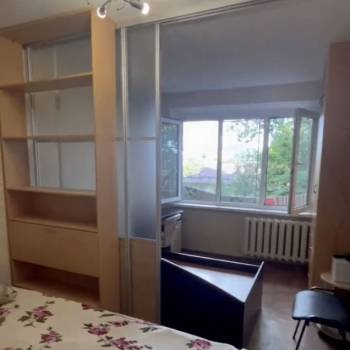 Продается 1-комнатная квартира, 30 м²