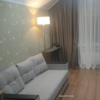 Сдается 1-комнатная квартира, 50 м²
