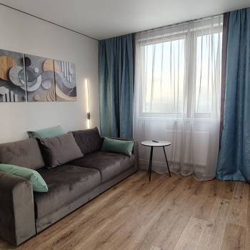 Сдается 1-комнатная квартира, 42 м²