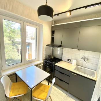 Продается 1-комнатная квартира, 31 м²