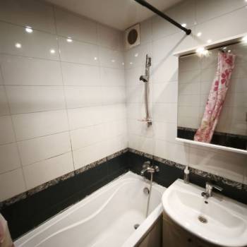 Продается Многокомнатная квартира, 84 м²
