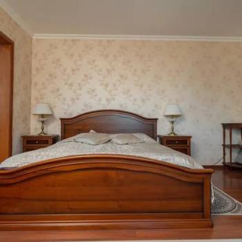 Продается 3-х комнатная квартира, 173,5 м²