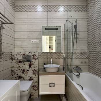 Сдается 1-комнатная квартира, 42 м²
