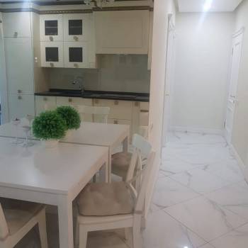 Сдается 2-х комнатная квартира, 80 м²