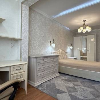 Сдается Многокомнатная квартира, 104 м²