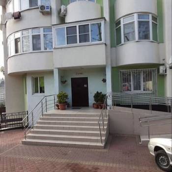 Продается 2-х комнатная квартира, 63 м²