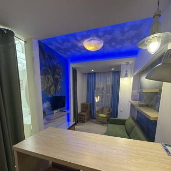 Продается 1-комнатная квартира, 40 м²