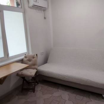 Продается 1-комнатная квартира, 16,7 м²