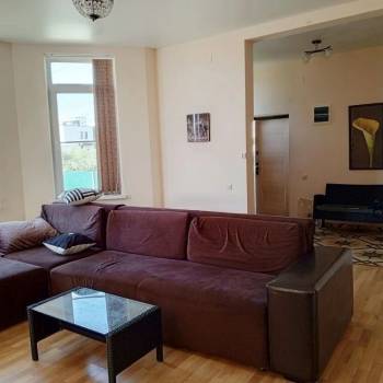 Сдается Дом, 200 м²