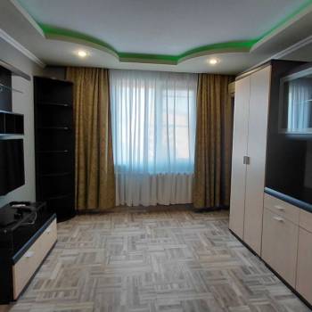 Сдается 1-комнатная квартира, 47 м²
