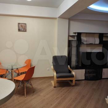 Сдается 1-комнатная квартира, 40,7 м²