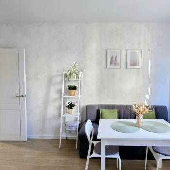 Продается 1-комнатная квартира, 35 м²