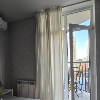 Продается 1-комнатная квартира, 35 м²