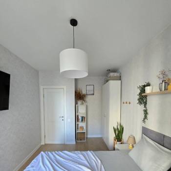 Продается 1-комнатная квартира, 35 м²