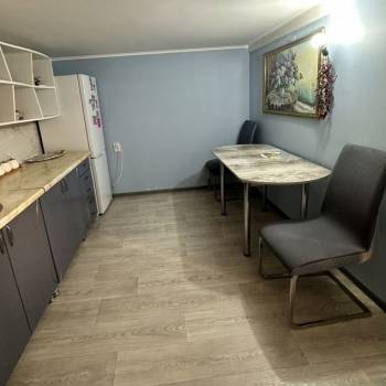 Сдается 2-х комнатная квартира, 75 м²