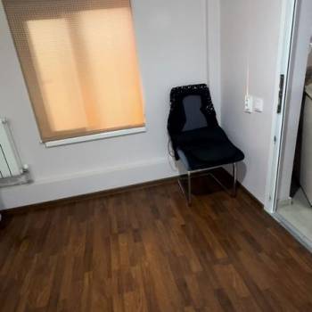 Сдается 2-х комнатная квартира, 75 м²