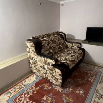 Сдается 2-х комнатная квартира, 75 м²