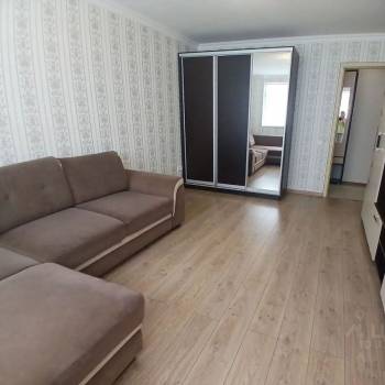 Сдается 1-комнатная квартира, 37,9 м²