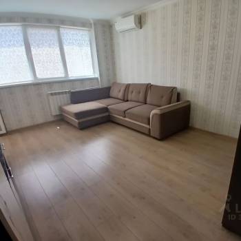 Сдается 1-комнатная квартира, 37,9 м²