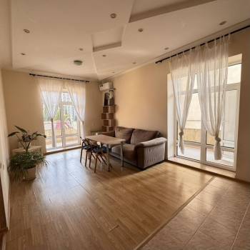 Сдается 2-х комнатная квартира, 71 м²