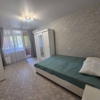 Сдается Многокомнатная квартира, 60 м²